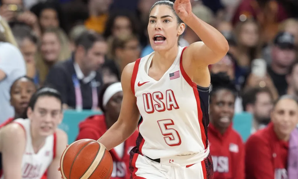 kelsey plum ethnicity